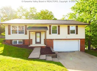 108 Norwood Rd, Nitro, WV 25143