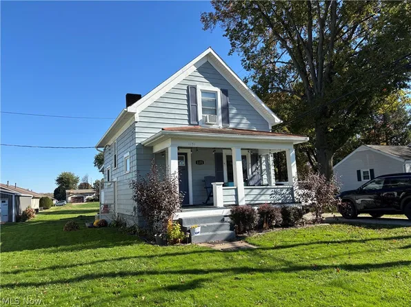 1131 S Broadway St, New Philadelphia, OH 44663