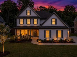 5332 Summer Oak Ln, Buford, GA 30518