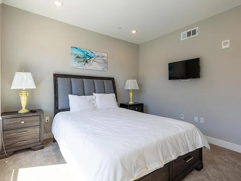 45009 Challenge Cir — Photo 29