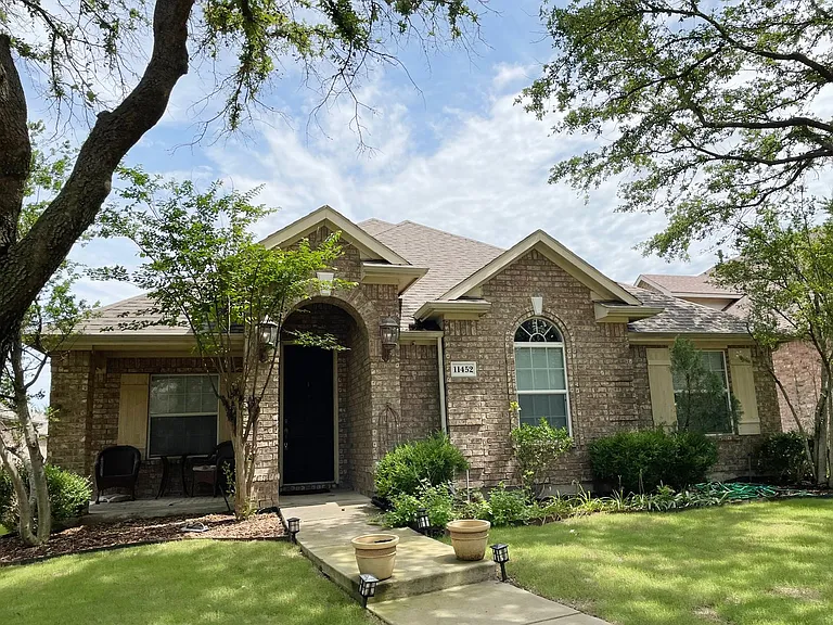 11452 Snyder Dr — Photo 1