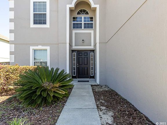 4th image of 841 SW 242nd Ter