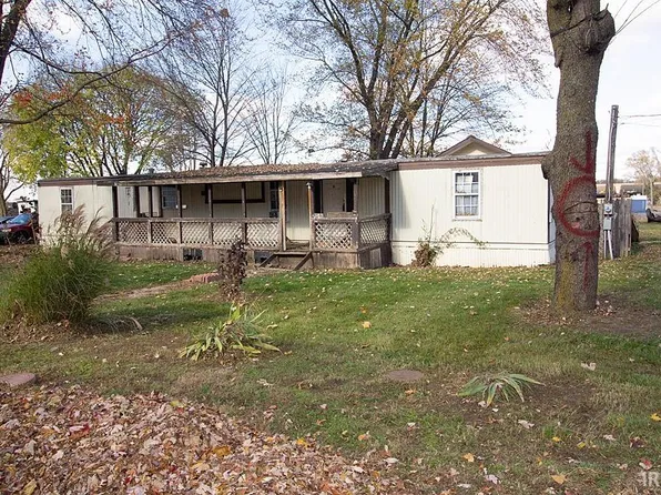 28185 Fieldhouse Ave, Elkhart, IN 46517