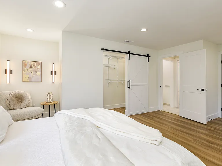 20323 12th Dr SE — Photo 15