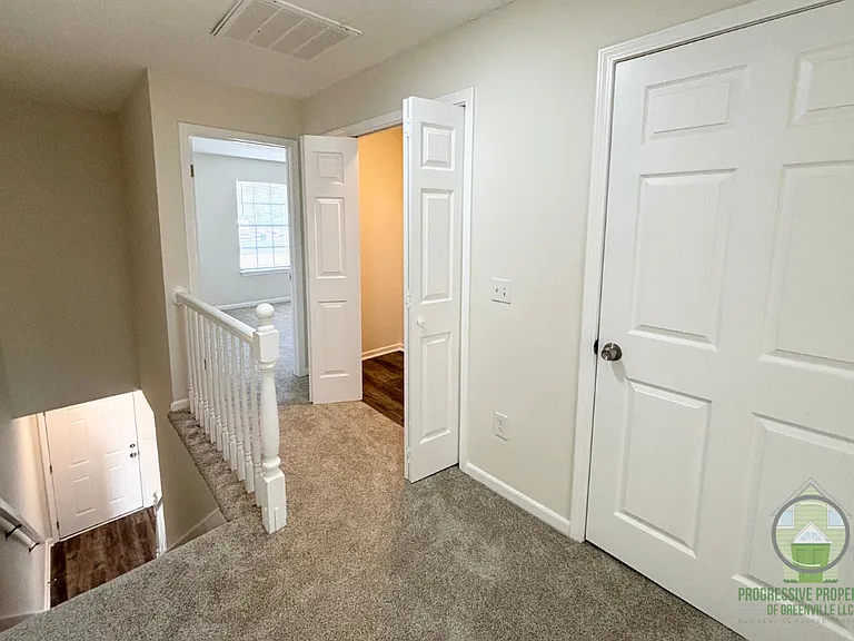 1216 N Main St #B2 — Photo 8