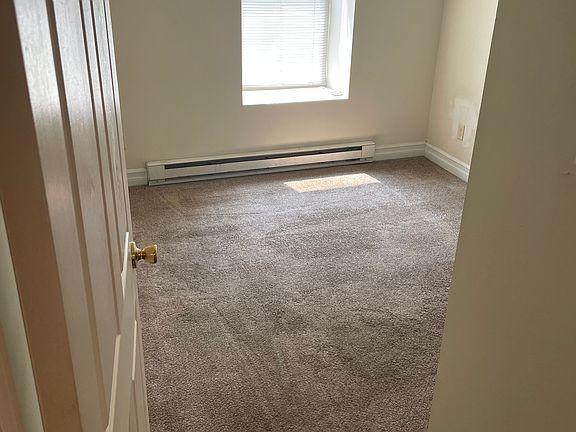 5th image of 179 Homer Ave APT 10