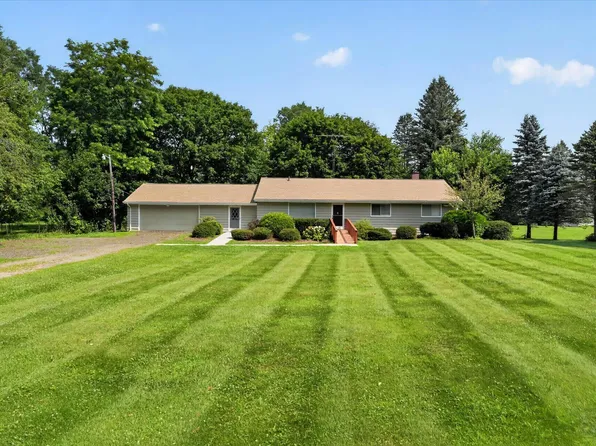 6720 Horton Rd, Jackson, MI 49201