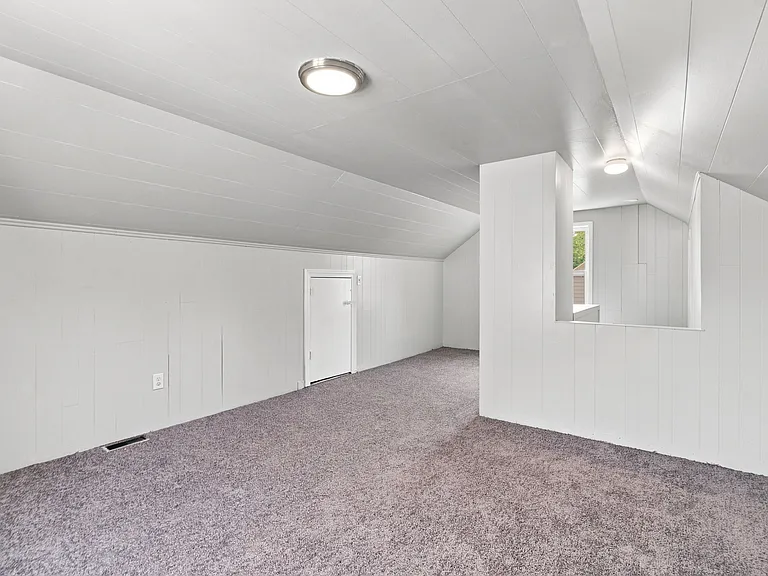 12151 Wayburn St — Photo 18