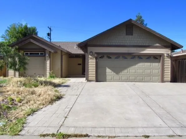 282 Riverside Dr, Woodland, CA 95695