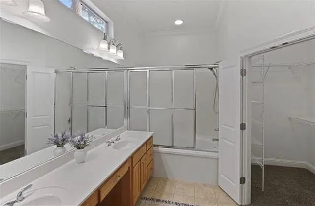626 Village Ln S #A — Photo 8