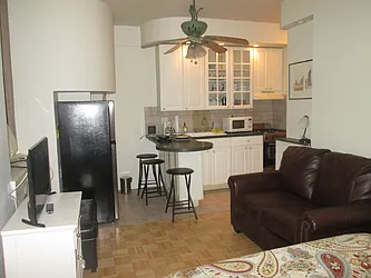 Rented by Richard Marks LLC