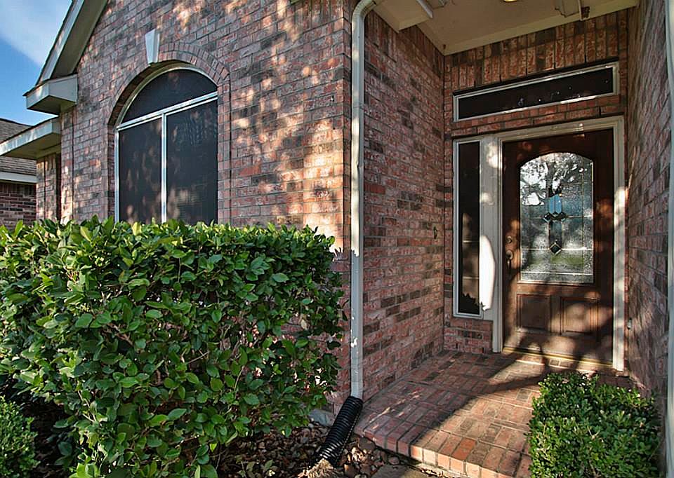 1st image of 7906 Ingle Oak Dr