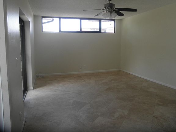 2nd image of 3836 Victoria Drive