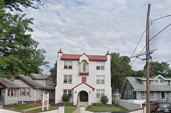 1st image of 125 E Bettlewood Ave APT 3
