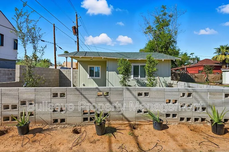1 bed, 1.0 bath, 400 sqft, $1,250 — Photo 3