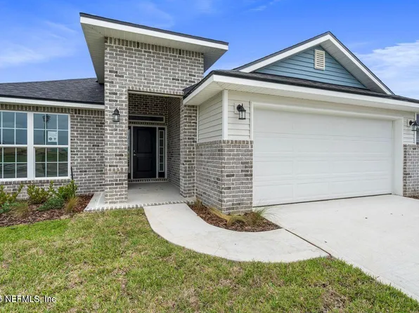8400 HELMSLEY Boulevard, Jacksonville, FL 32219