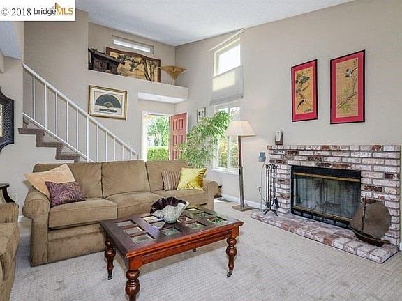 3rd image of 2852 Cashew St