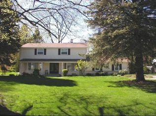 5318 Valley Trl, Wind Point, WI 53402