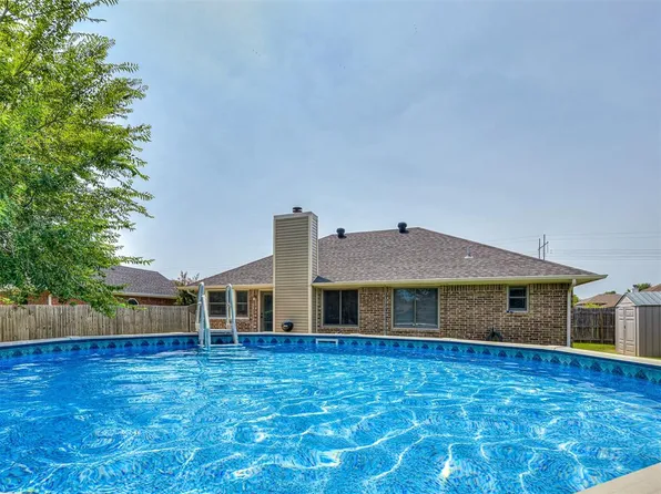 410 Harvest Hls, Harrah, OK 73045