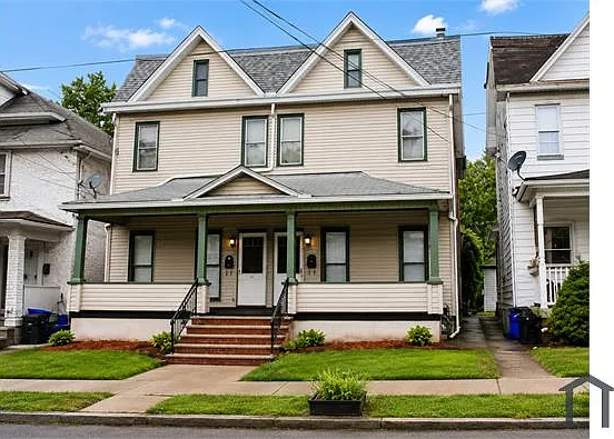 5 bed, $1,800 — Photo 2