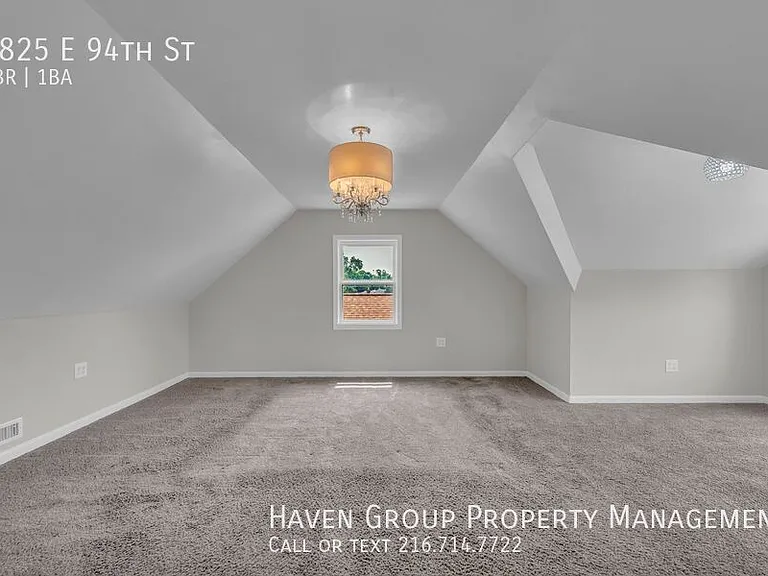 4825 E 94th St — Photo 10