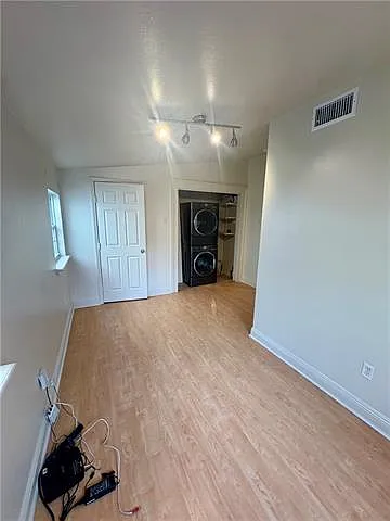 5121 Coliseum St — Photo 10
