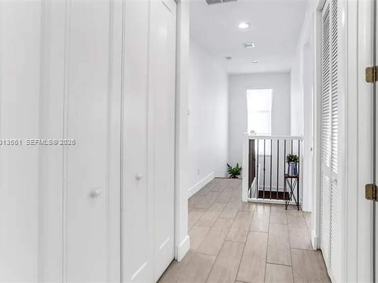 20919 NW 1st Dr #Townhouse 20919 — Photo 21
