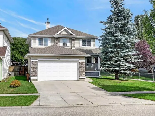 625 Somerset Dr SW, Calgary, AB T2Y 4K7
