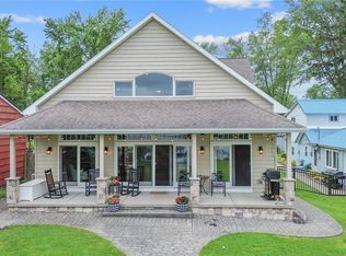 32 Coblesub Rd W, Central Square, NY 13036