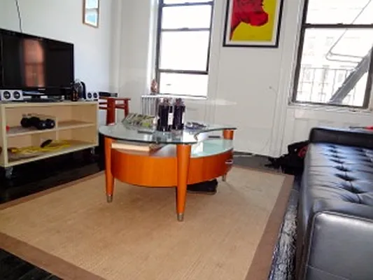 Rented by City Heights Realty | media 29