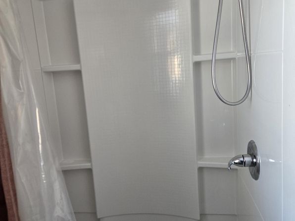 211 E Locust St #211