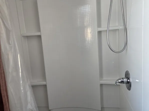 211 E Locust St #211, Annville, PA 17003