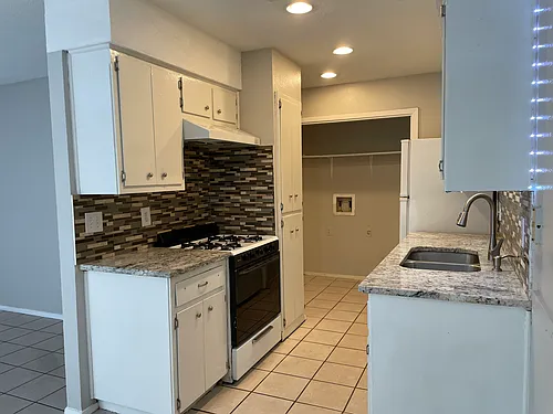 601 Ramble Ln #B Photo 1