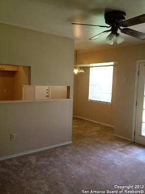 5th image of 5227 VILLAGE CREST DR
