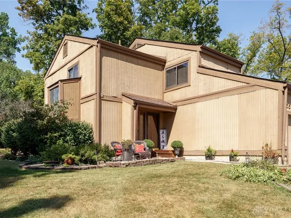550 Maple Ln, Mason, OH 45040