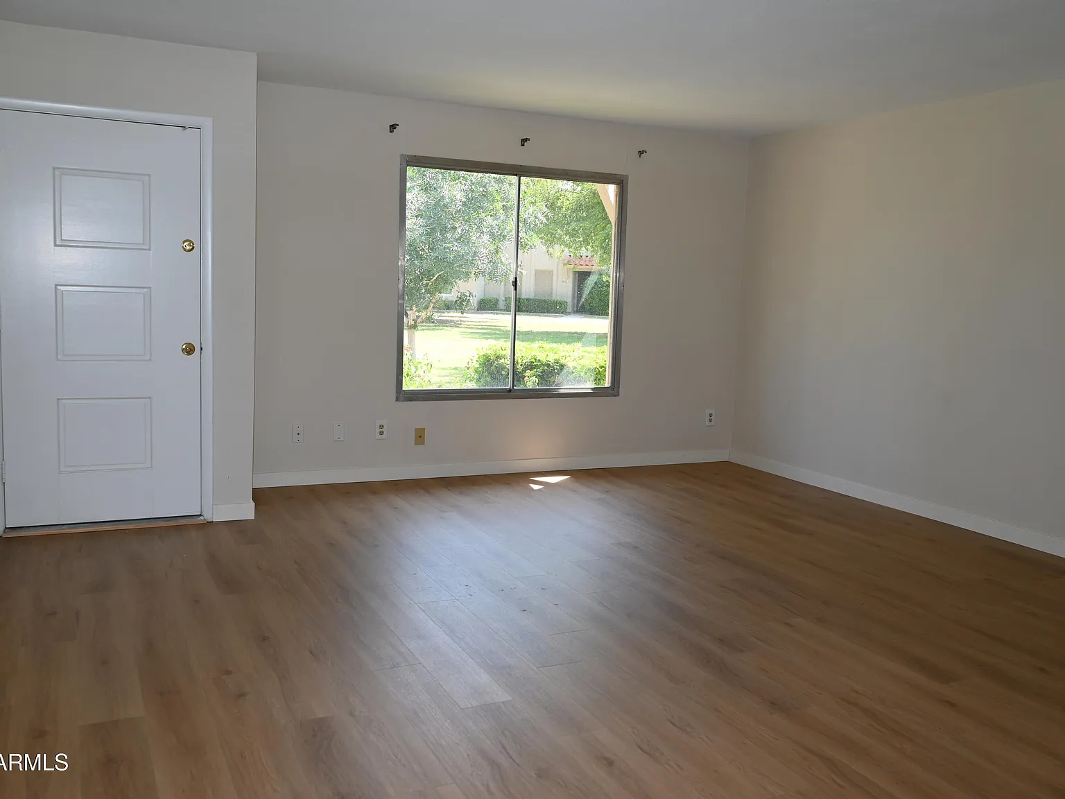 2 bed, 2.0 bath, 1216 sqft, $2,300 — Photo 4