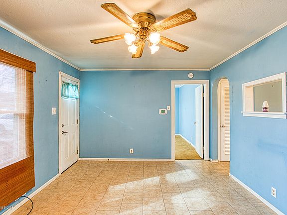 5th image of 1903 Herbert Ln