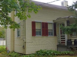 7335 Woodchuck Hill Rd, Fayetteville, NY 13066