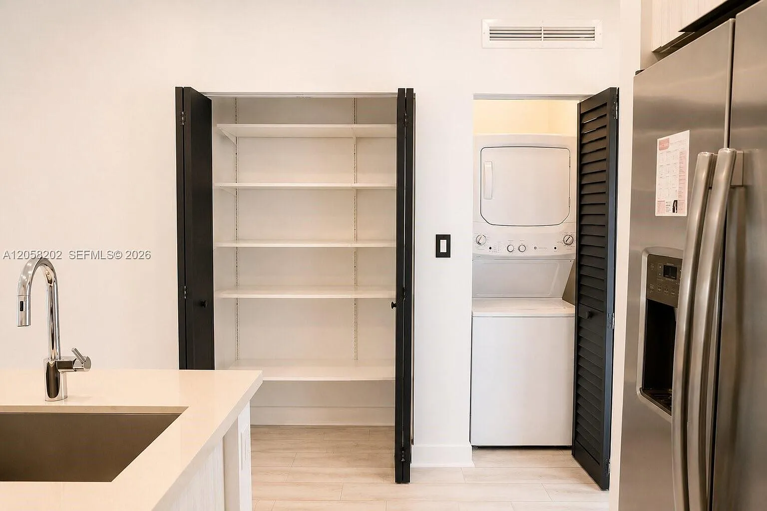 Urbana At The Residences — Photo 3