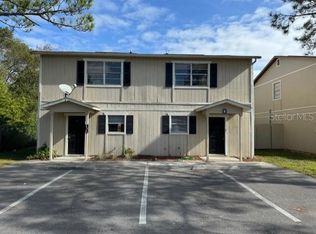 136 Douglas Rd W APT E, Oldsmar, FL 34677