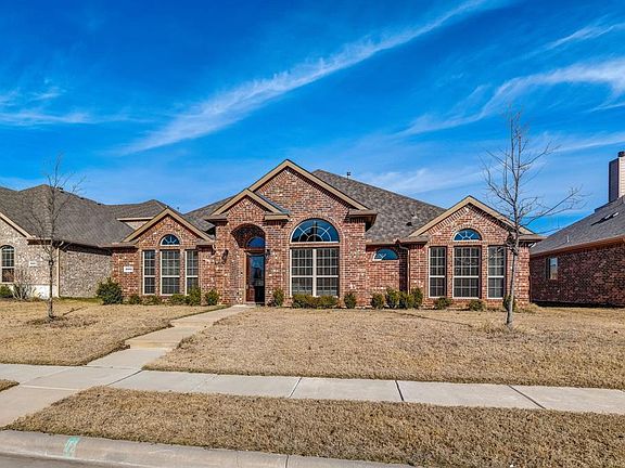 2nd image of 2602 Idlewood Dr