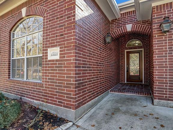 3rd image of 13311 Duke Of York Ln