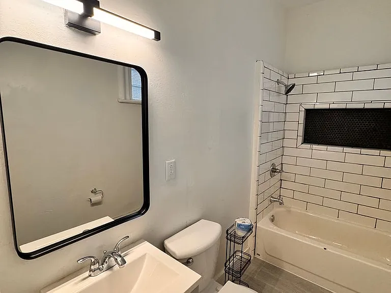 310 Marshall Ave — Photo 3