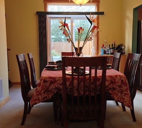 Formal dining room