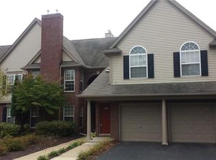 28339 Carlton Way Dr #1, Novi, MI 48377
