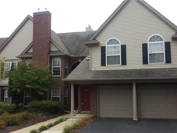 28339 Carlton Way Dr #1, Novi, MI 48377