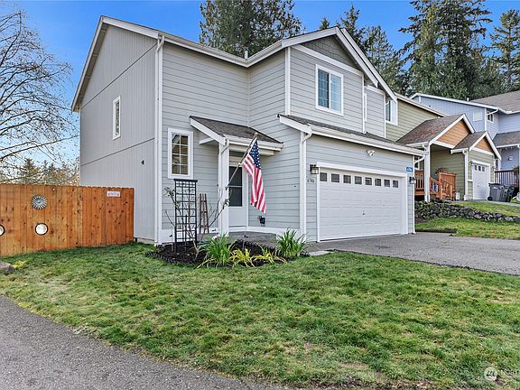 2nd image of 6746 Takota Place NE