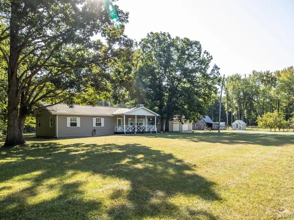 12595 Budd Rd, Burt, MI 48417