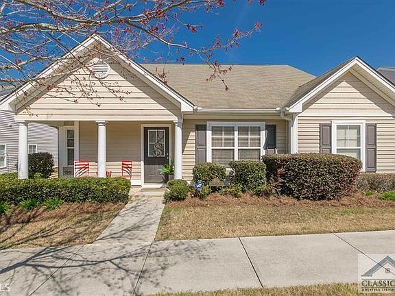 2nd image of 3776 Pine Village Pl