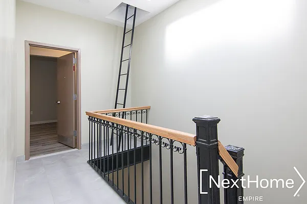 Rented by NextHome Empire | media 11